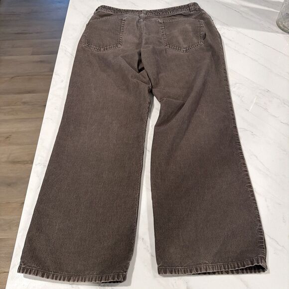 Rugged Patagonia Men's Organic Cotton Corduroy Jeans Straight Leg Brown 36x30 - Picture 6 of 8